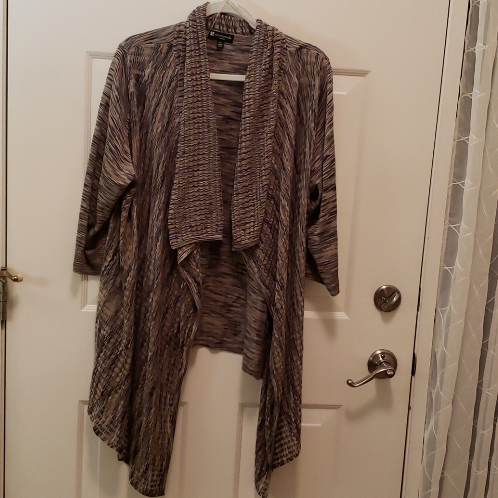Open front 3/4 sleeve beige, grey &black sweater